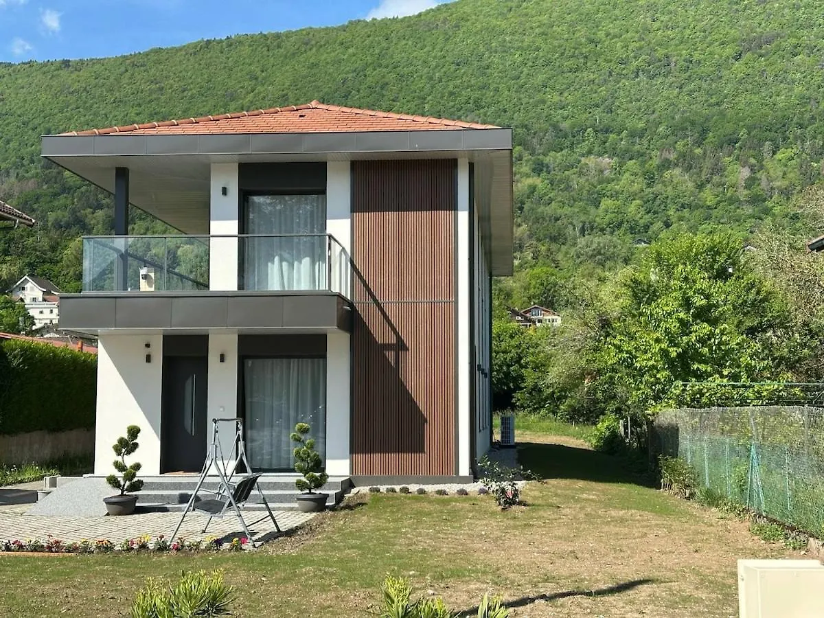 Villa Belle Rive Rdc Sévrier France
